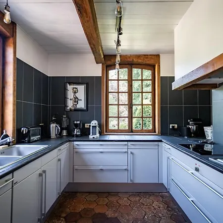 Exceptional 16th Century Manor House * Saint-Gâtien-des-Bois