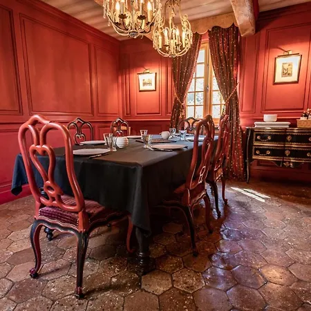 Exceptional 16th Century Manor House *